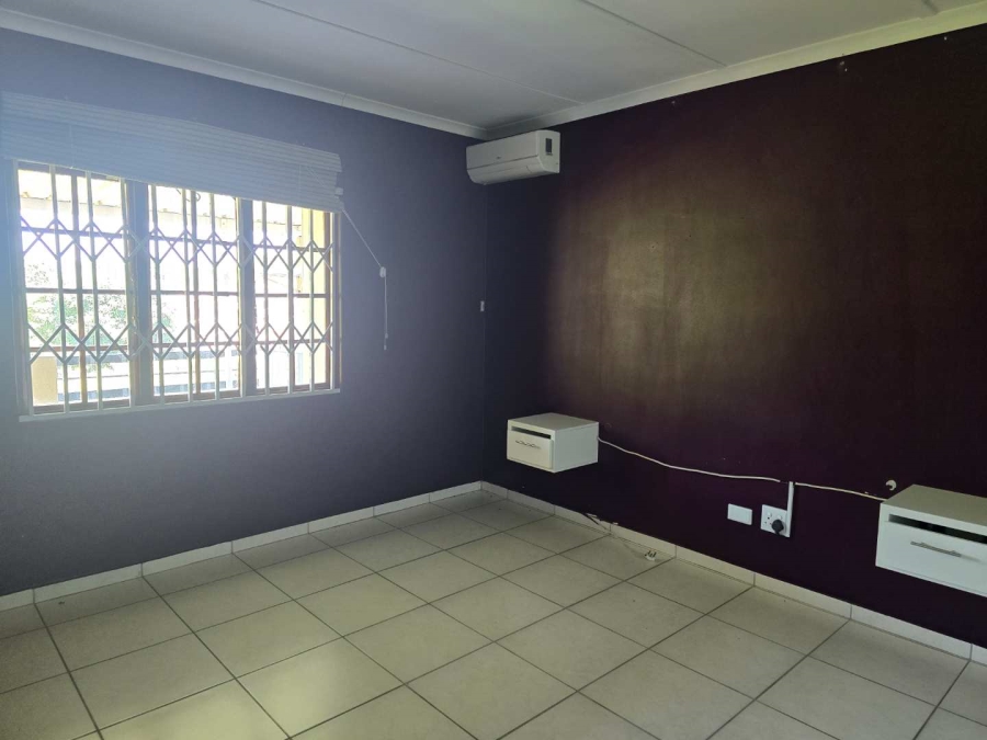 2 Bedroom Property for Sale in Malvern KwaZulu-Natal