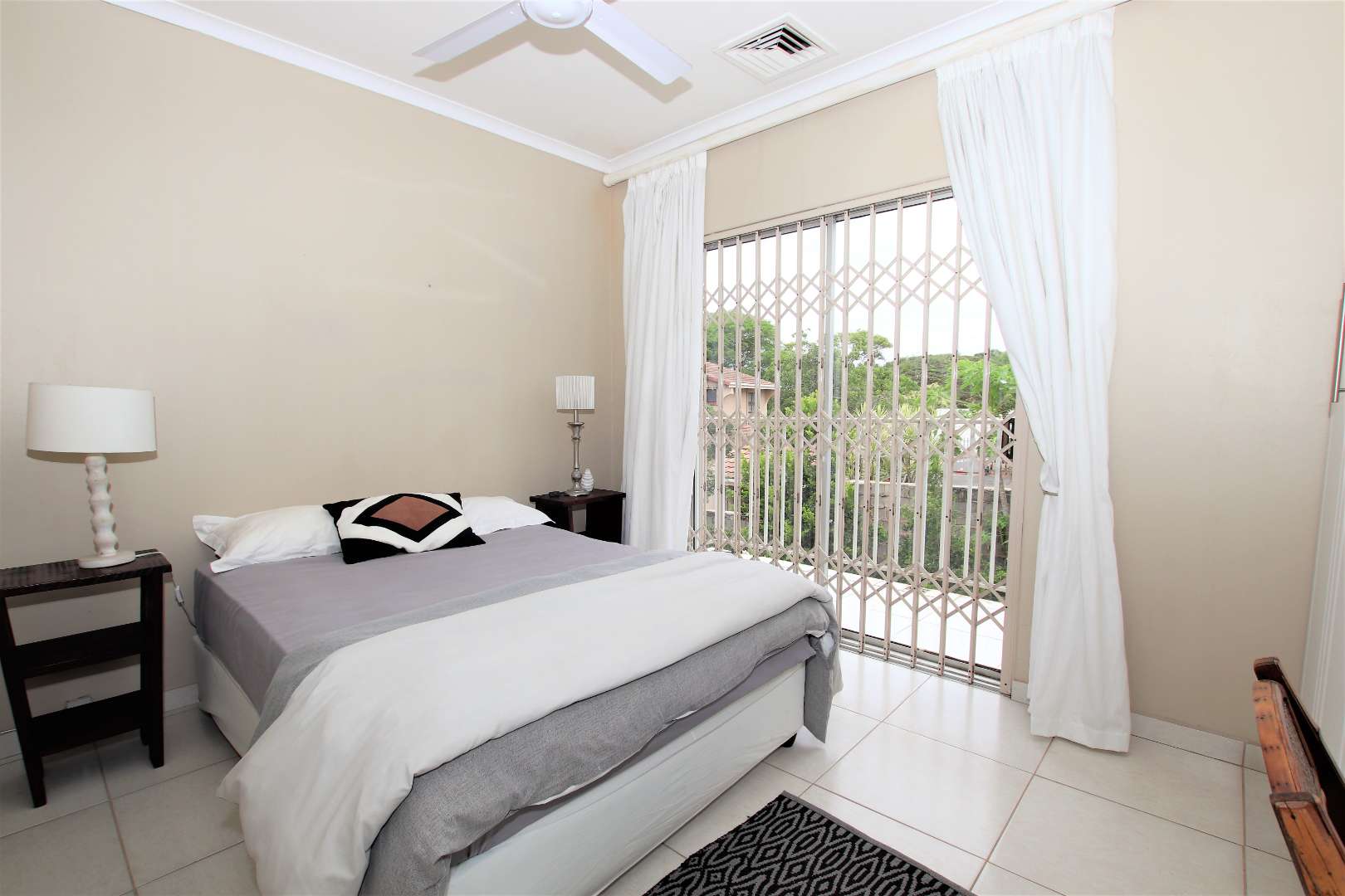 To Let 3 Bedroom Property for Rent in Umhlanga KwaZulu-Natal