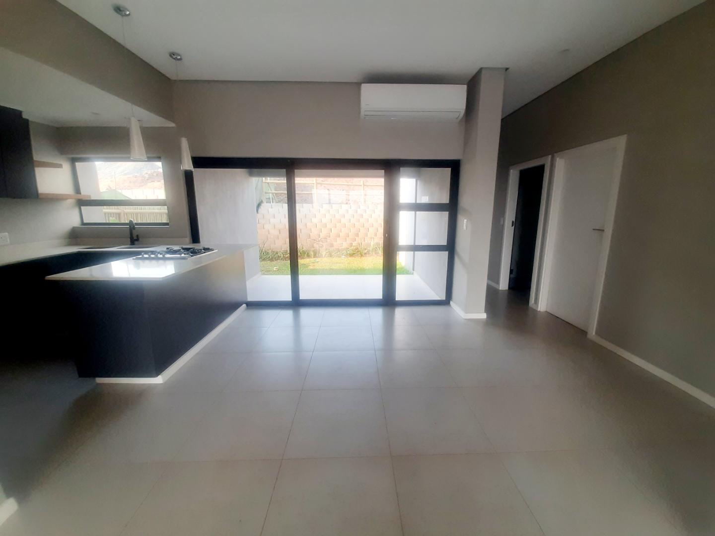 To Let 3 Bedroom Property for Rent in Palm Lakes Estate KwaZulu-Natal