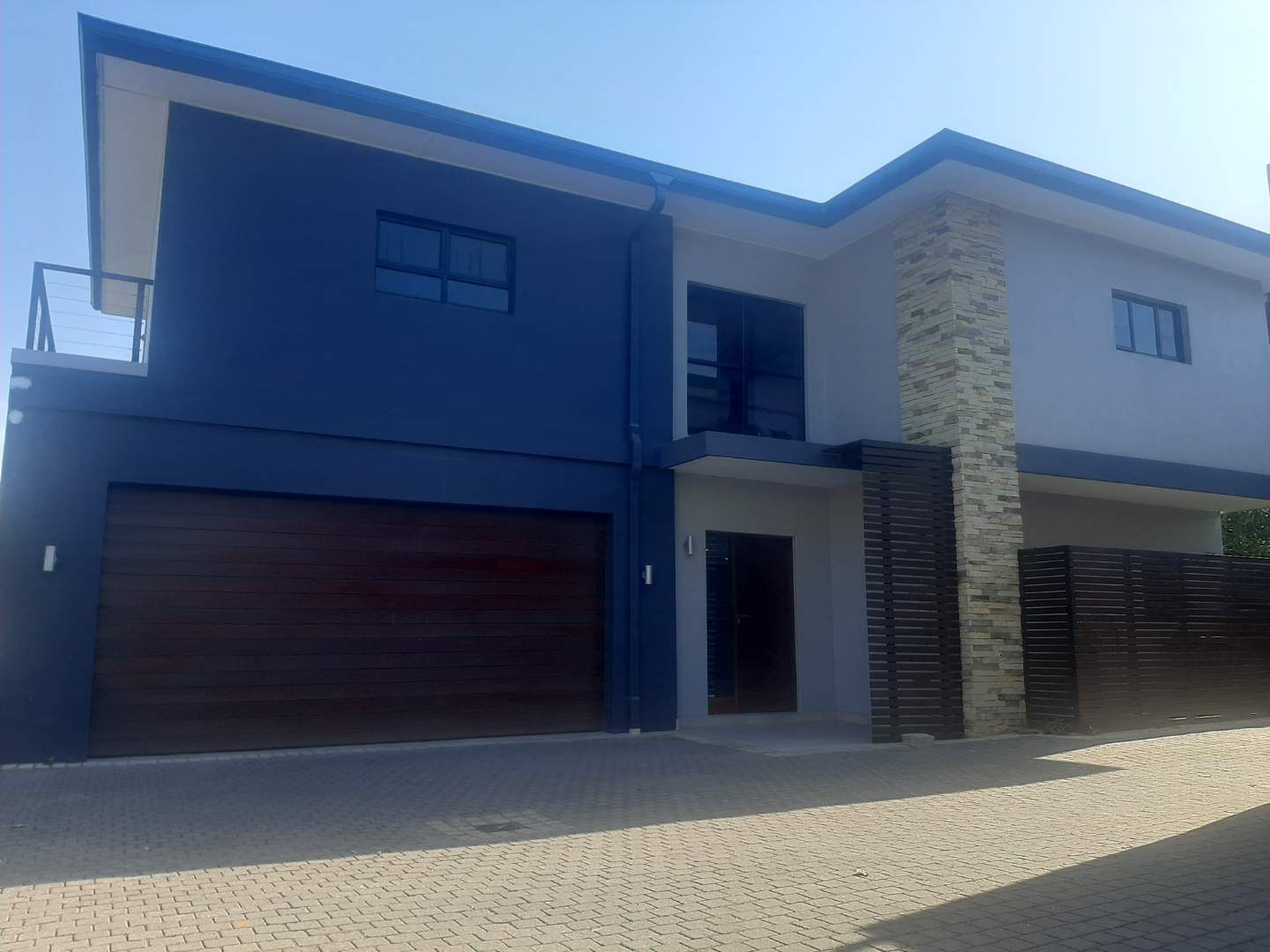 To Let 3 Bedroom Property for Rent in Salt Rock KwaZulu-Natal