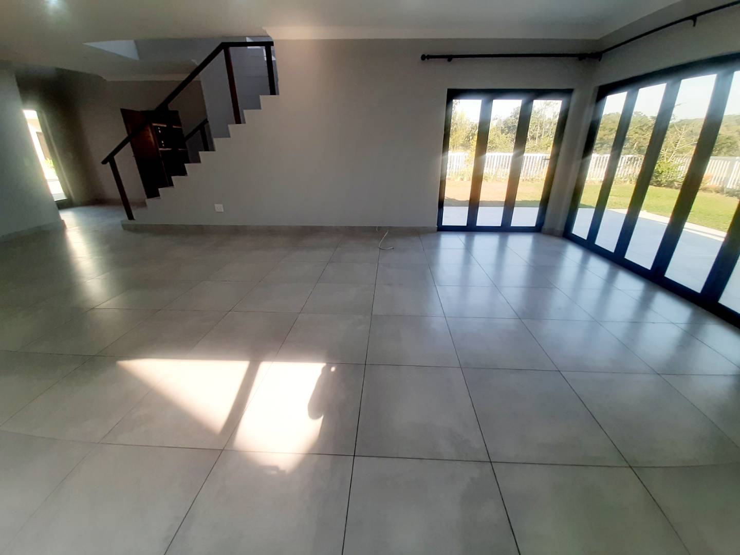 To Let 3 Bedroom Property for Rent in Salt Rock KwaZulu-Natal