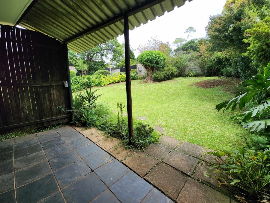 2 Bedroom Property for Sale in Kloof KwaZulu-Natal