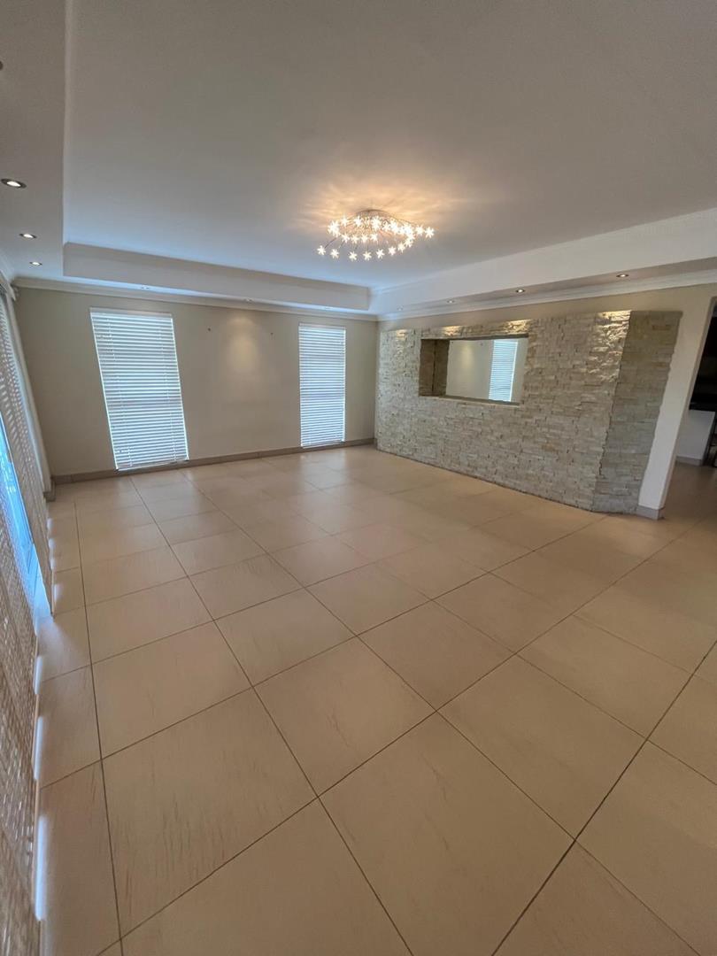 3 Bedroom Property for Sale in Chase Valley Downs KwaZulu-Natal