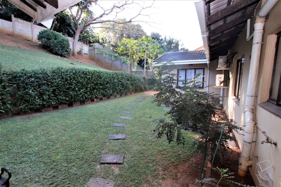 6 Bedroom Property for Sale in Glen Anil KwaZulu-Natal