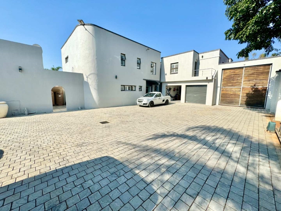 5 Bedroom Property for Sale in Herrwood Park KwaZulu-Natal