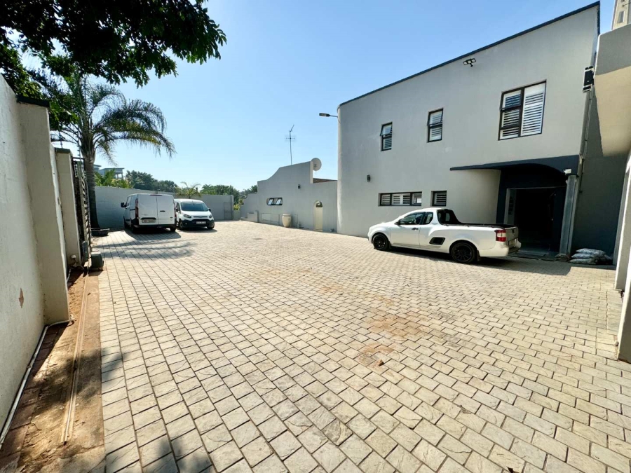 5 Bedroom Property for Sale in Herrwood Park KwaZulu-Natal