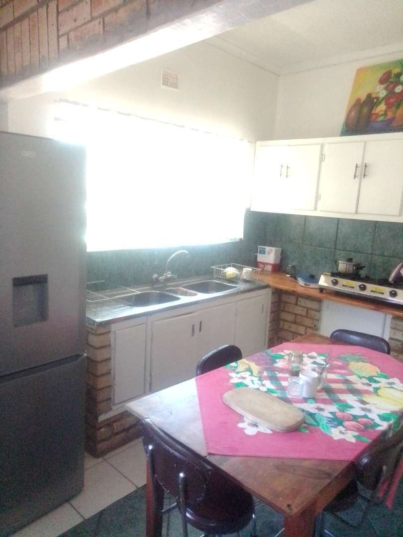 5 Bedroom Property for Sale in Glencoe KwaZulu-Natal