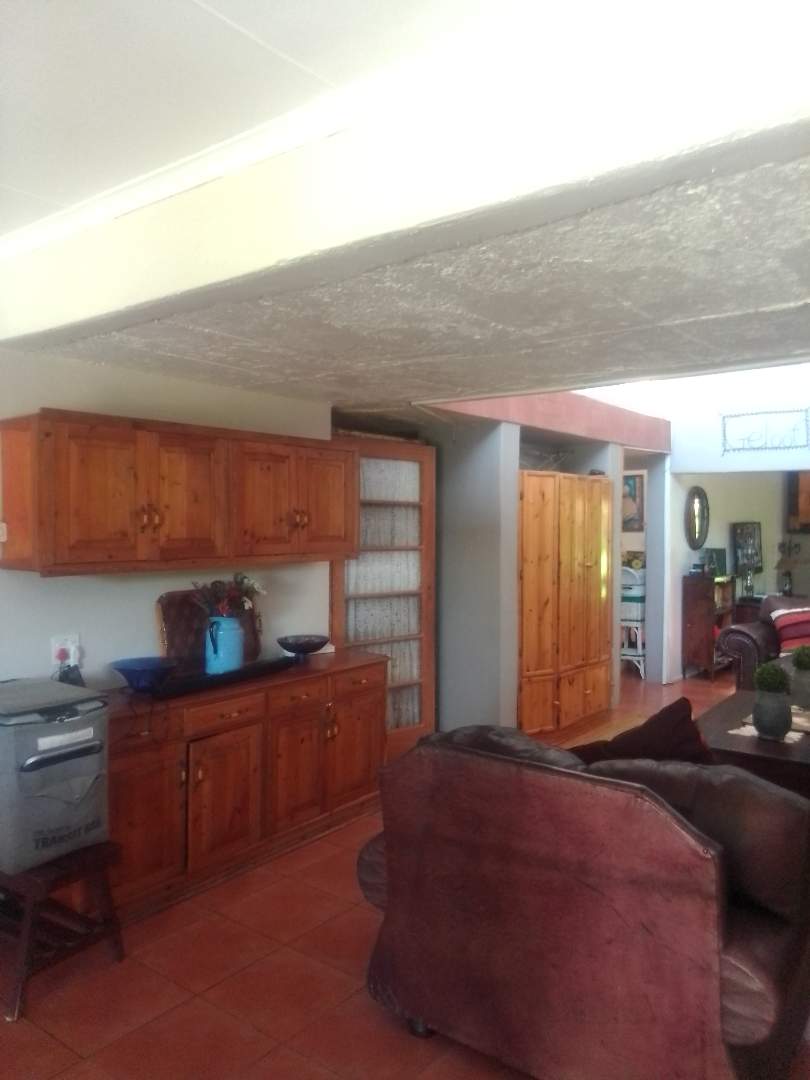 5 Bedroom Property for Sale in Glencoe KwaZulu-Natal