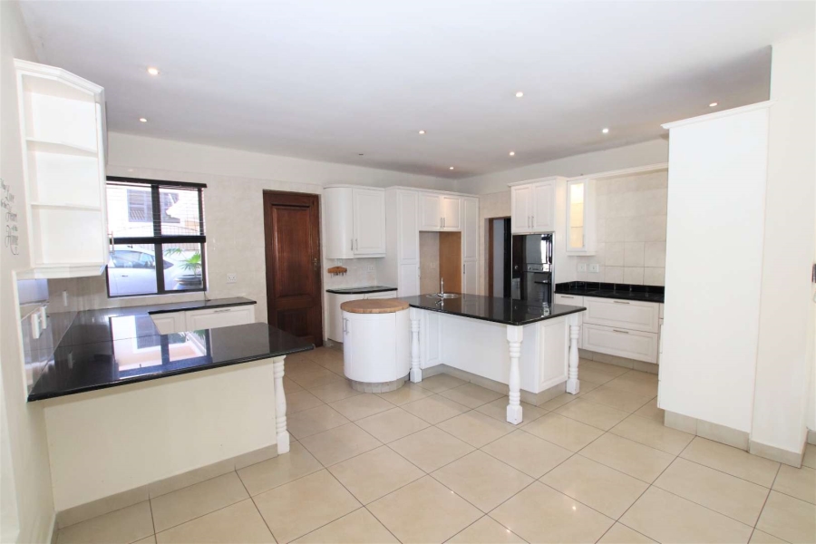 6 Bedroom Property for Sale in Durban North KwaZulu-Natal