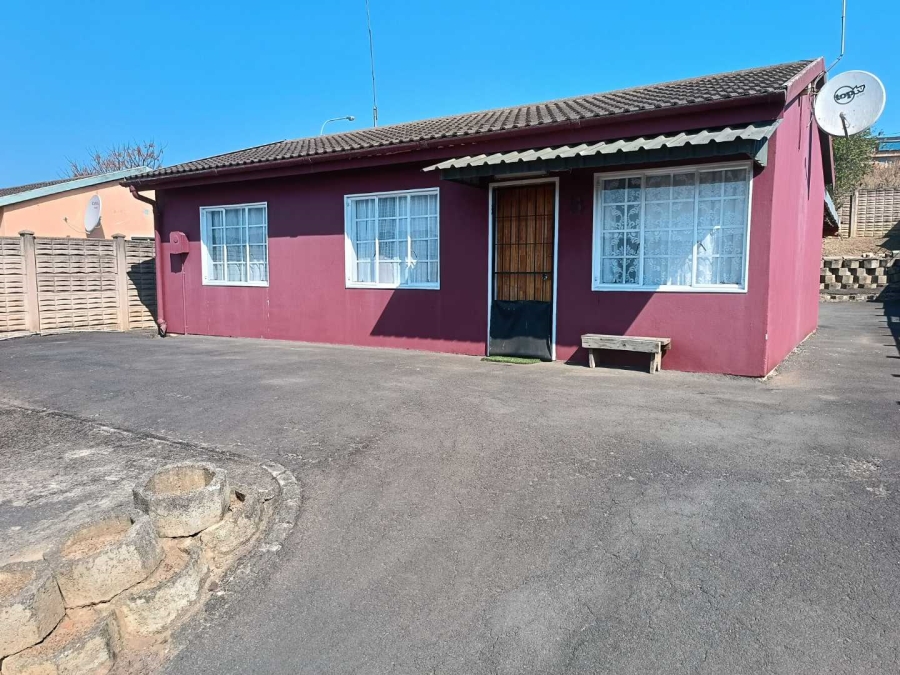 3 Bedroom Property for Sale in Copesville KwaZulu-Natal