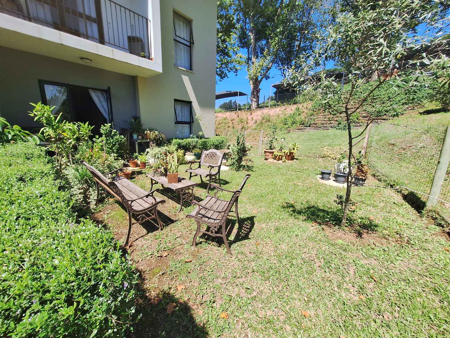 To Let 2 Bedroom Property for Rent in Waterfall KwaZulu-Natal