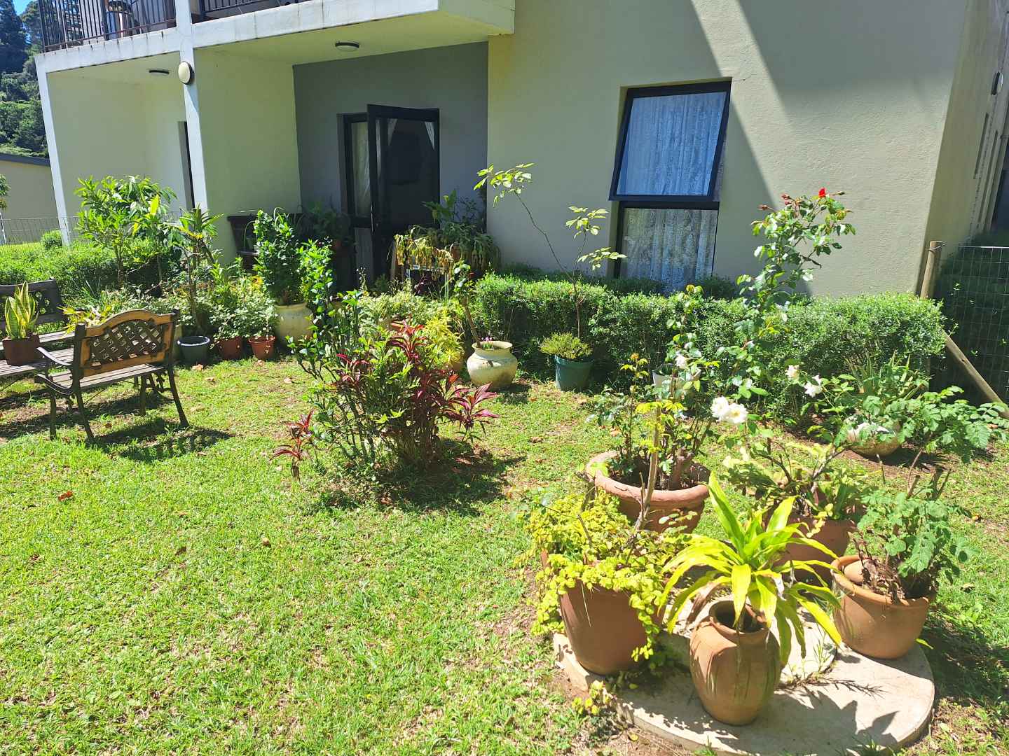 To Let 2 Bedroom Property for Rent in Waterfall KwaZulu-Natal