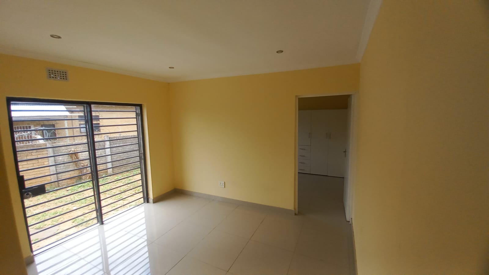 To Let 2 Bedroom Property for Rent in Panorama KwaZulu-Natal
