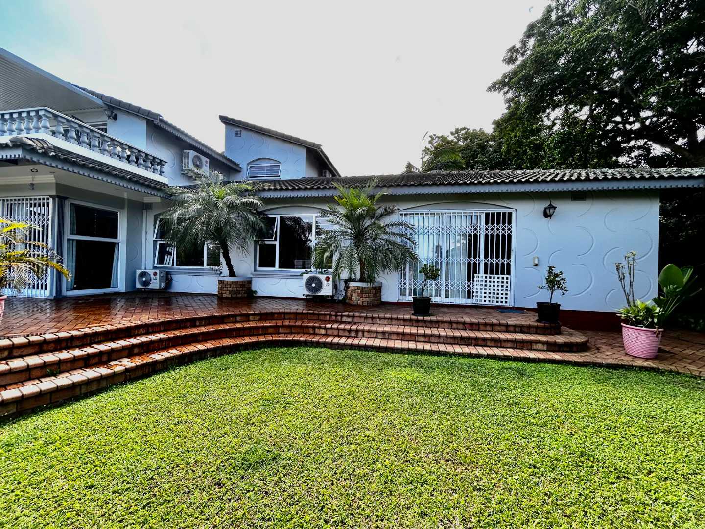 To Let 4 Bedroom Property for Rent in Herrwood Park KwaZulu-Natal