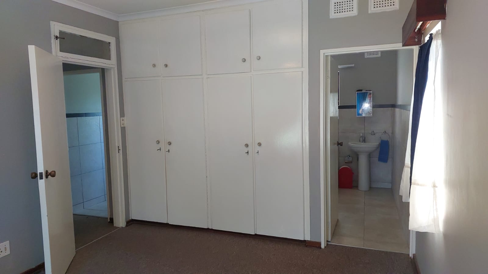 4 Bedroom Property for Sale in Chiltern Hills KwaZulu-Natal