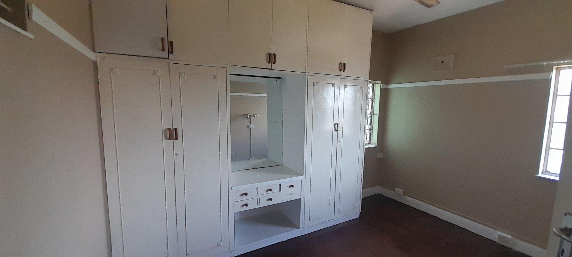2 Bedroom Property for Sale in Esplanade KwaZulu-Natal