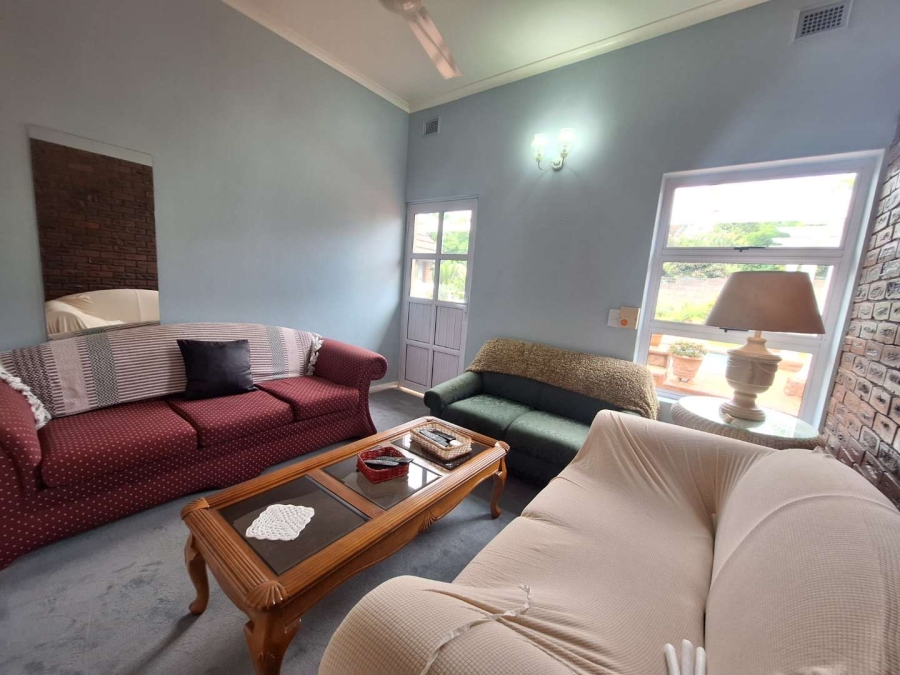 To Let 1 Bedroom Property for Rent in Waterfall KwaZulu-Natal