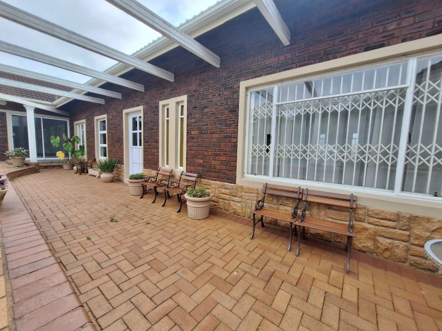 To Let 1 Bedroom Property for Rent in Waterfall KwaZulu-Natal