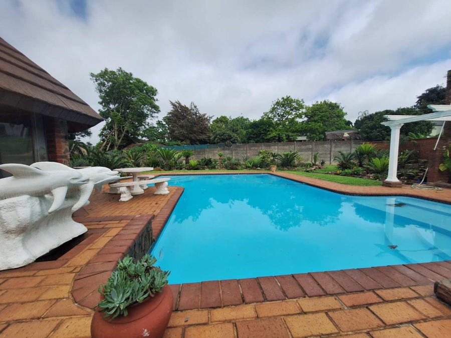 To Let 1 Bedroom Property for Rent in Waterfall KwaZulu-Natal