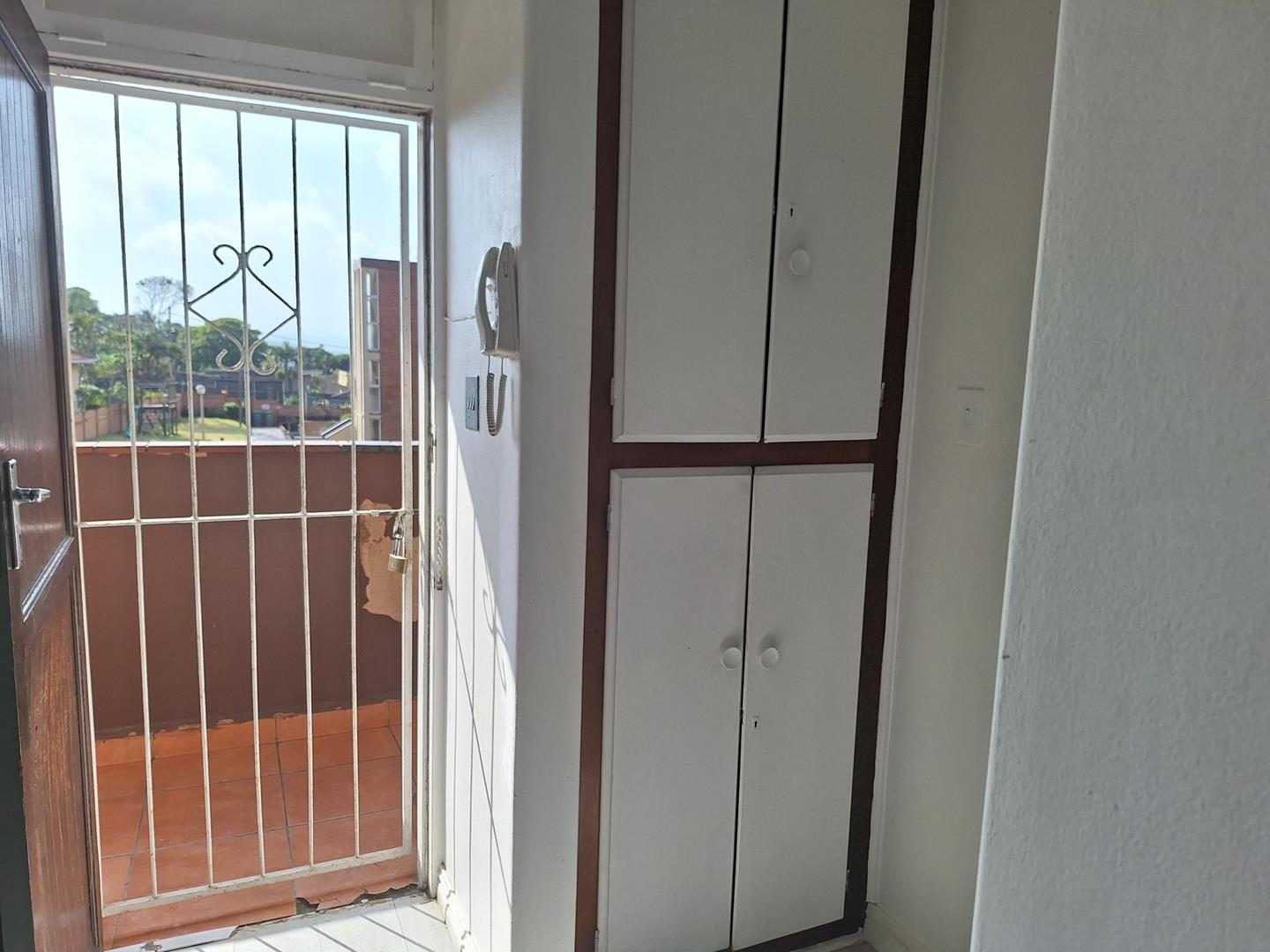 2 Bedroom Property for Sale in Bluff KwaZulu-Natal
