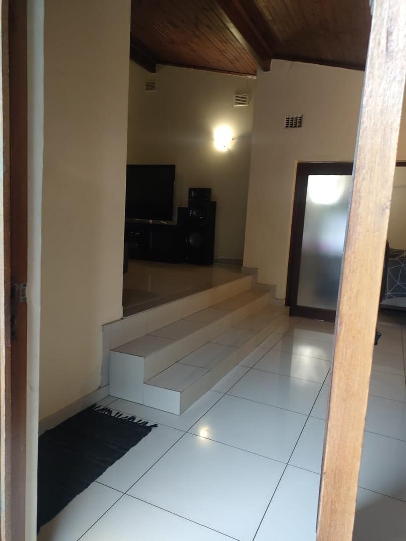 5 Bedroom Property for Sale in Nyala Park KwaZulu-Natal