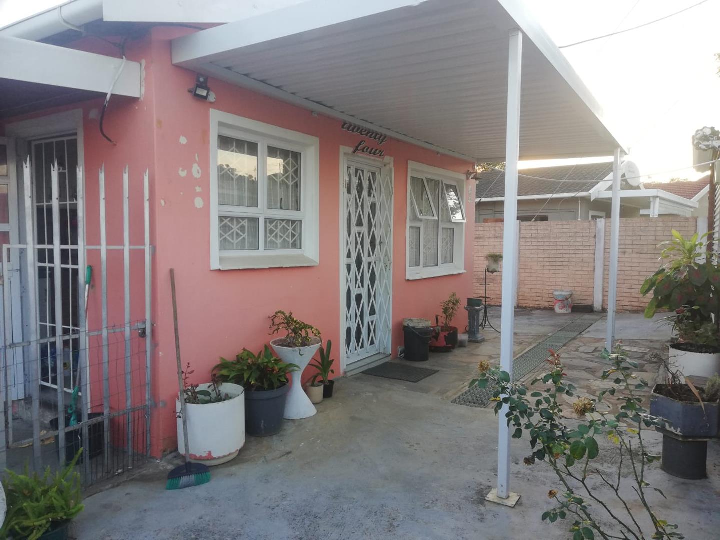 2 Bedroom Property for Sale in Newlands East KwaZulu-Natal