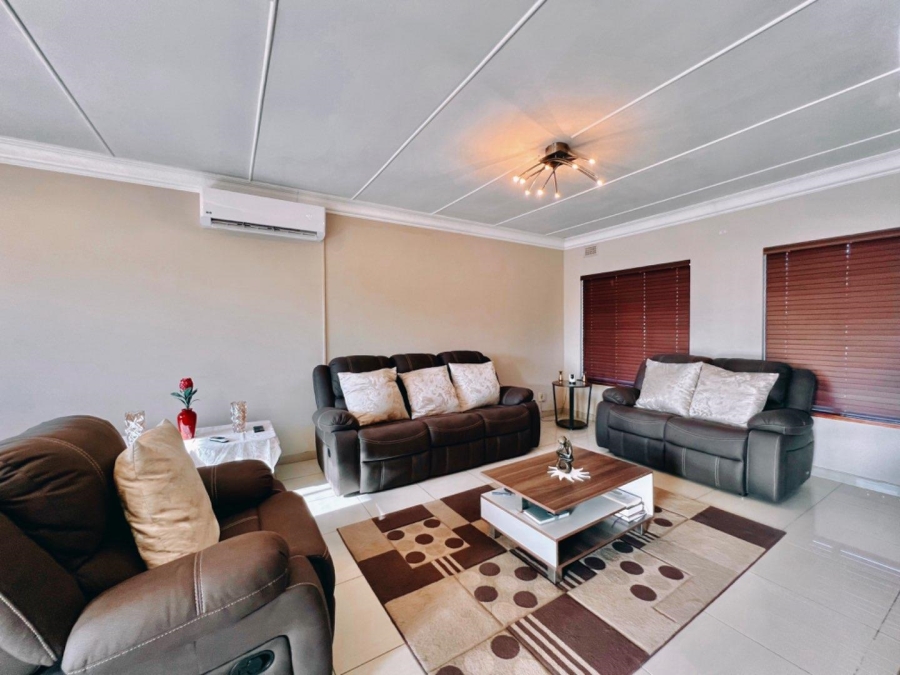 3 Bedroom Property for Sale in Malvern KwaZulu-Natal