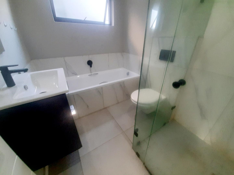 To Let 3 Bedroom Property for Rent in Palm Lakes Estate KwaZulu-Natal