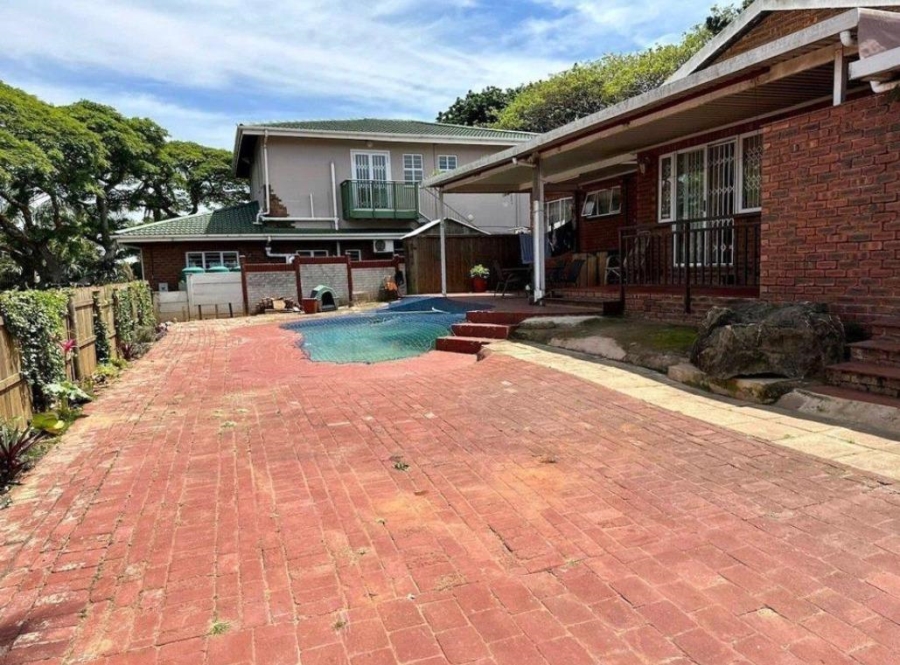 4 Bedroom Property for Sale in Sunningdale KwaZulu-Natal