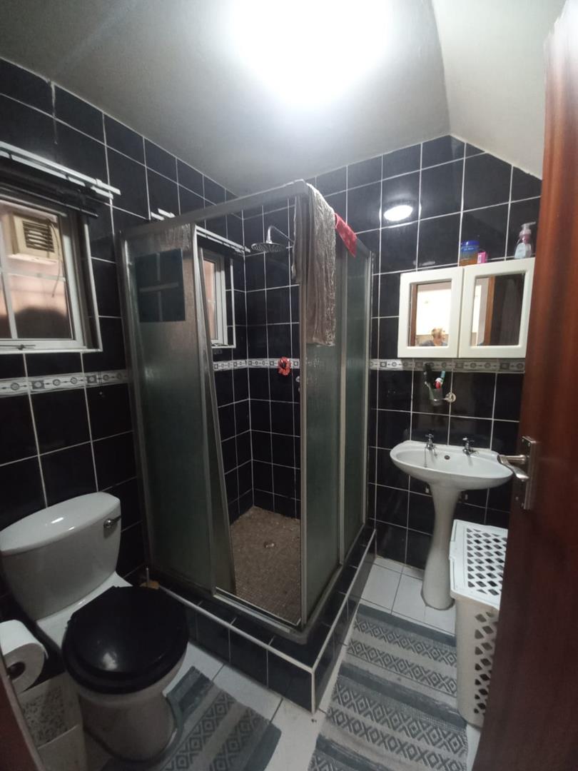 1 Bedroom Property for Sale in Meer En See KwaZulu-Natal