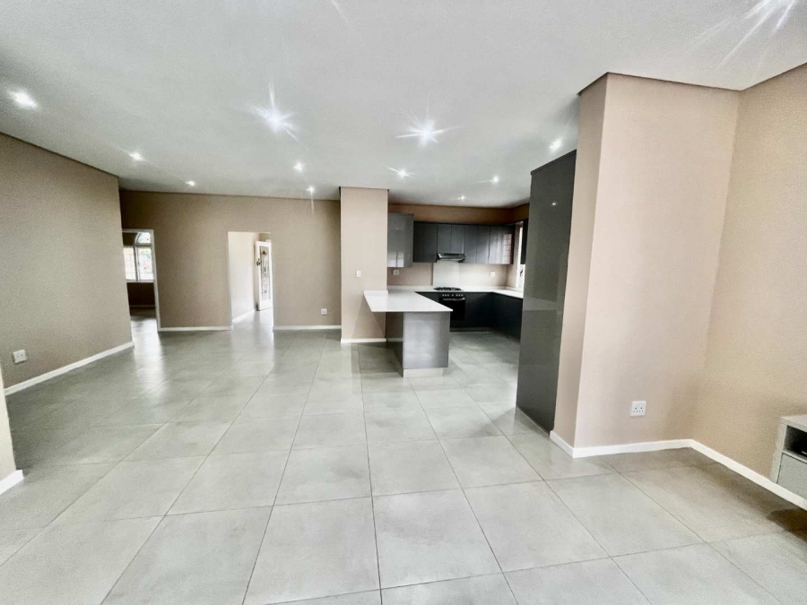 To Let 4 Bedroom Property for Rent in Broadway KwaZulu-Natal
