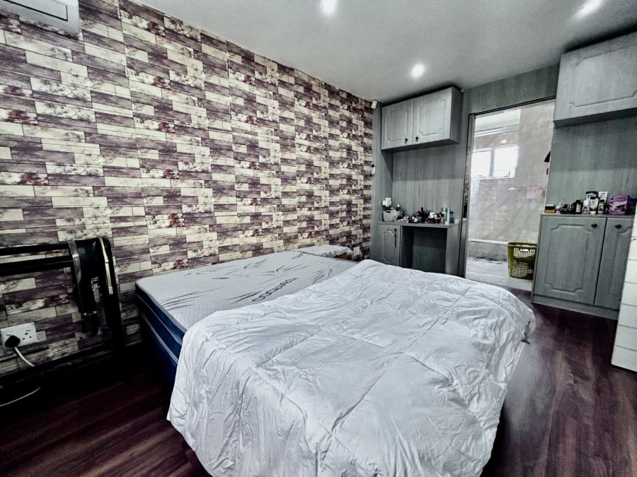 3 Bedroom Property for Sale in Sunningdale KwaZulu-Natal