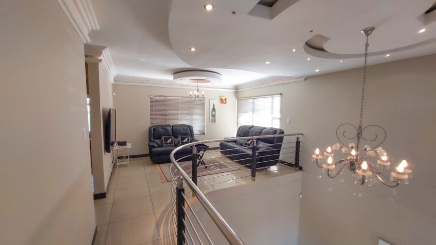 8 Bedroom Property for Sale in Malvern KwaZulu-Natal