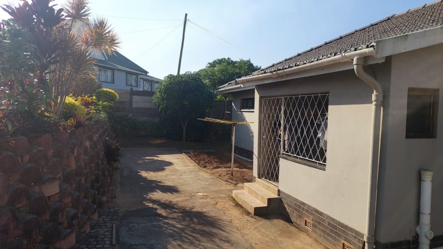 8 Bedroom Property for Sale in Malvern KwaZulu-Natal