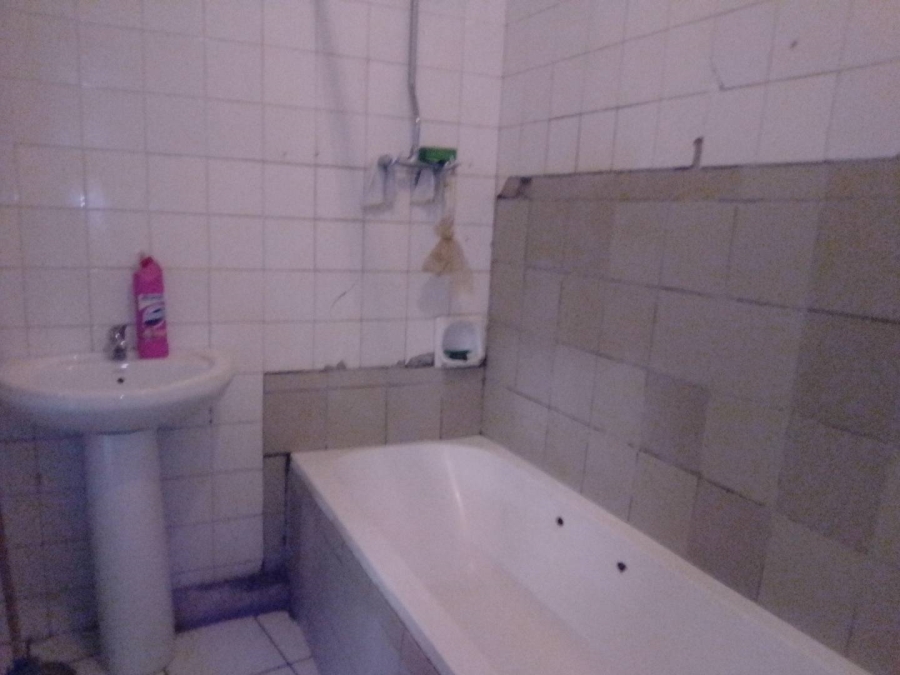 2 Bedroom Property for Sale in Durban Central KwaZulu-Natal