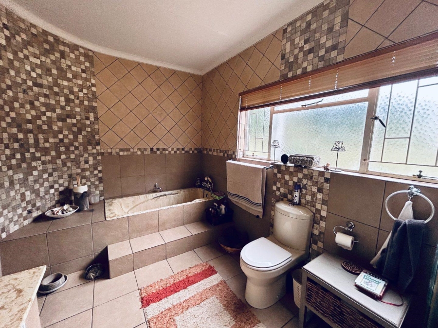 4 Bedroom Property for Sale in Utrecht KwaZulu-Natal