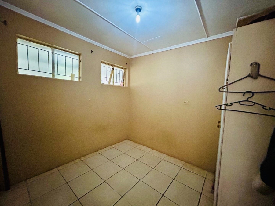 4 Bedroom Property for Sale in Utrecht KwaZulu-Natal