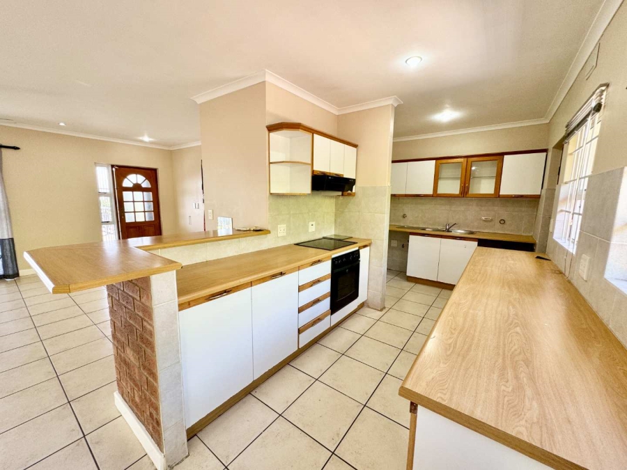 3 Bedroom Property for Sale in La Lucia KwaZulu-Natal