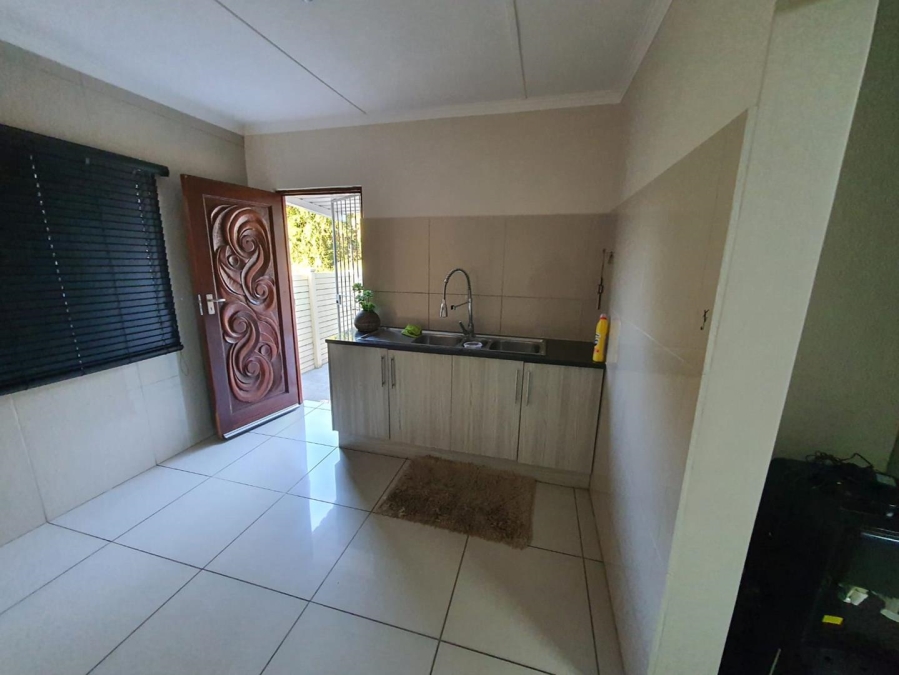 4 Bedroom Property for Sale in Veld En Vlei KwaZulu-Natal