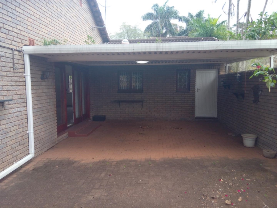 2 Bedroom Property for Sale in Sunningdale KwaZulu-Natal