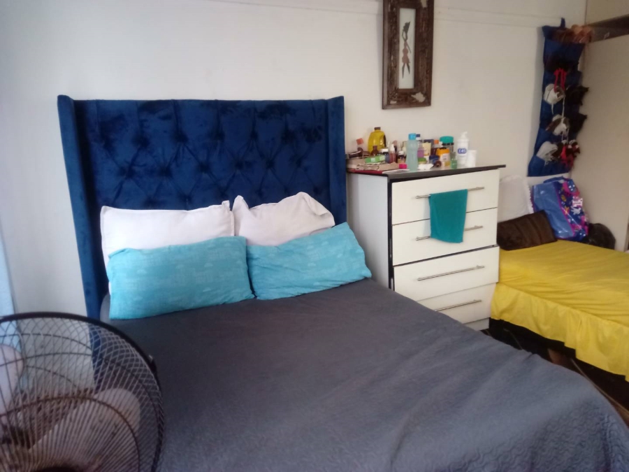 2 Bedroom Property for Sale in Durban Central KwaZulu-Natal
