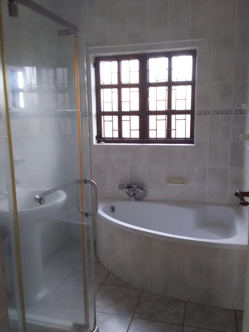 To Let 2 Bedroom Property for Rent in Arboretum KwaZulu-Natal