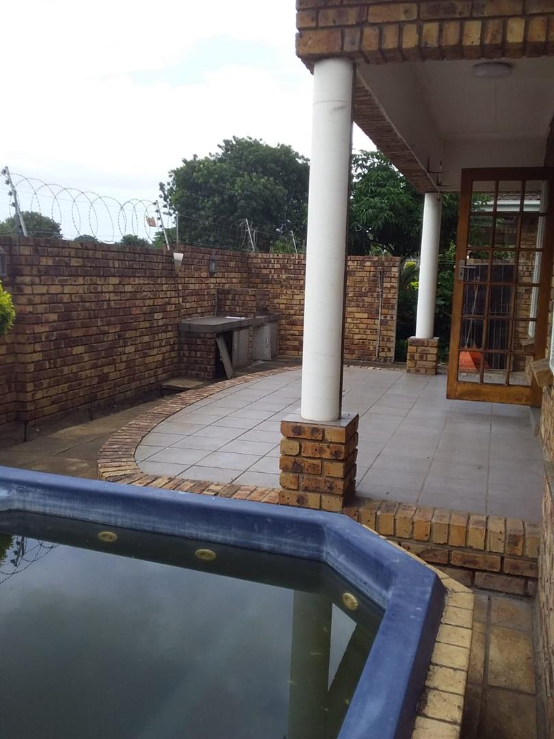 To Let 2 Bedroom Property for Rent in Arboretum KwaZulu-Natal