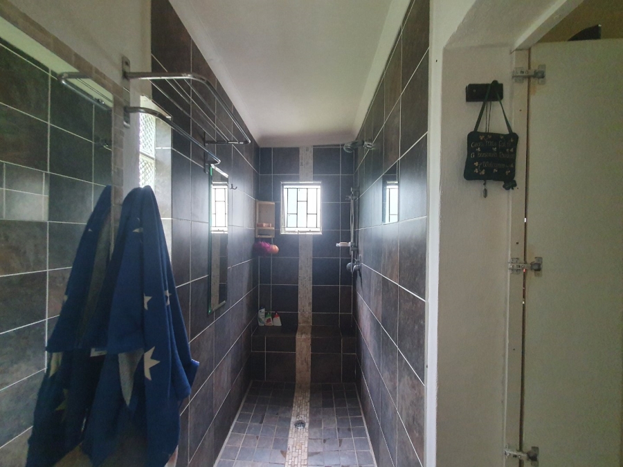 2 Bedroom Property for Sale in Woodgrange KwaZulu-Natal