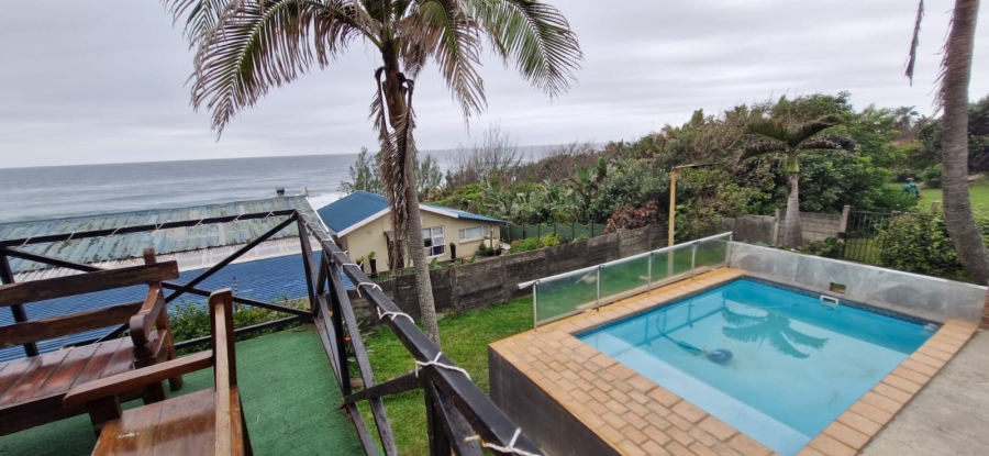 5 Bedroom Property for Sale in Port Edward KwaZulu-Natal