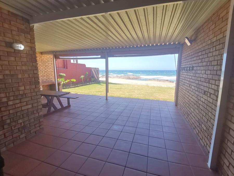 3 Bedroom Property for Sale in Hibberdene KwaZulu-Natal