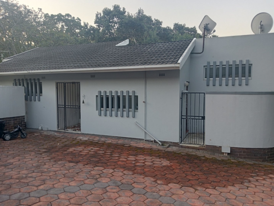 To Let 1 Bedroom Property for Rent in Atholl Heights KwaZulu-Natal