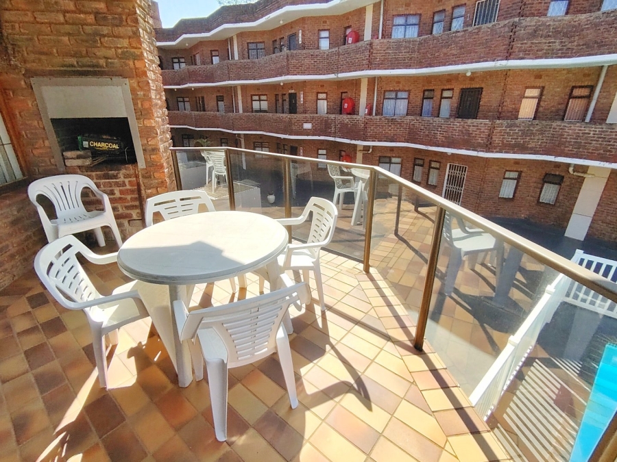 2 Bedroom Property for Sale in Uvongo Beach KwaZulu-Natal