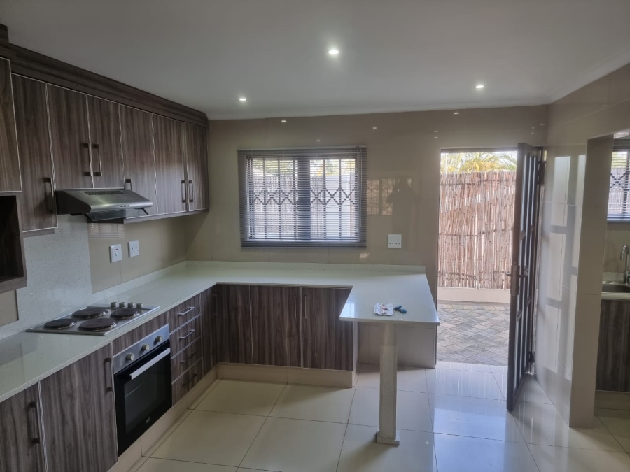 To Let  Bedroom Property for Rent in Malvern KwaZulu-Natal