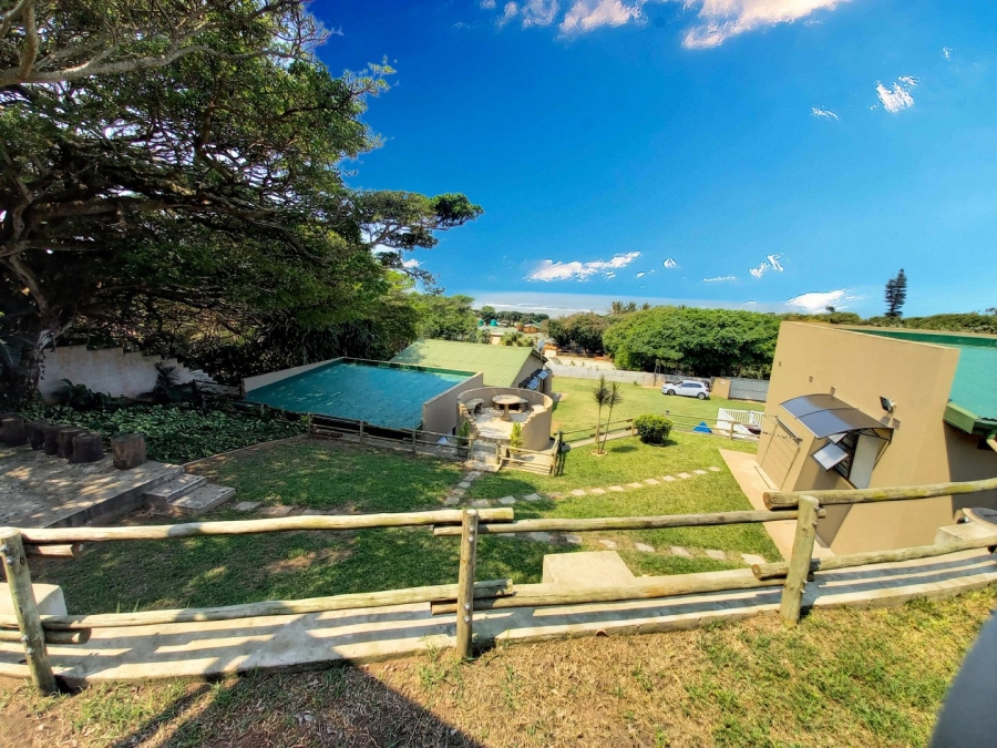 6 Bedroom Property for Sale in Tugela Mouth KwaZulu-Natal